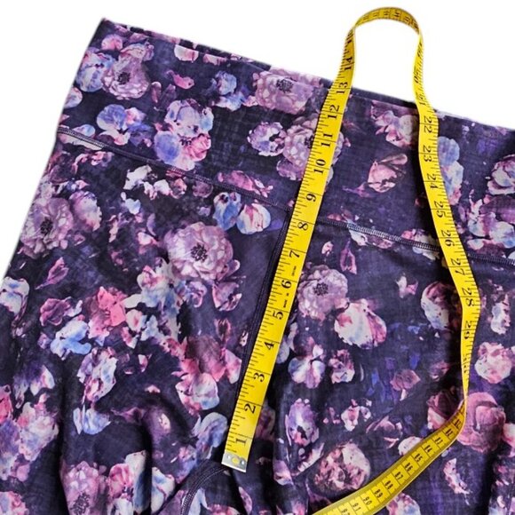 Athleta Salutation Stash Pocket ll Printed Tight, Plus Size, Floral, Size 3X - Picture 3 of 9